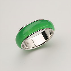 silver-green-jade-ring-band-jade-jewelry